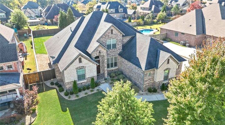 Property Photo:  3221 Laurel Circle  AR 72719 