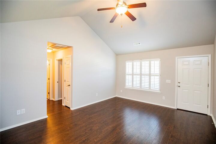 Property Photo:  3201 SW Greensprings Road  AR 72713 