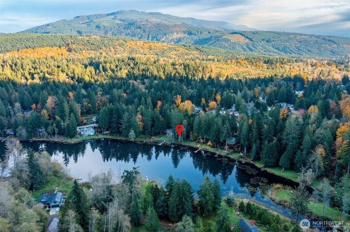 Property Photo:  555  Lakeside Drive  WA 98284 