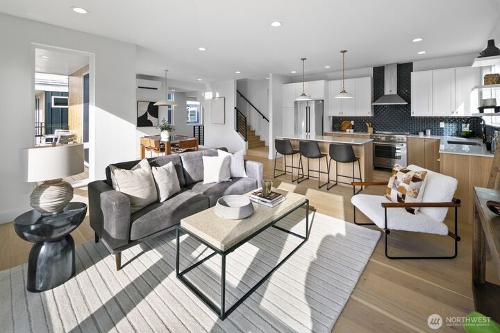 Property Photo: 318 N 84th Street WA 98103