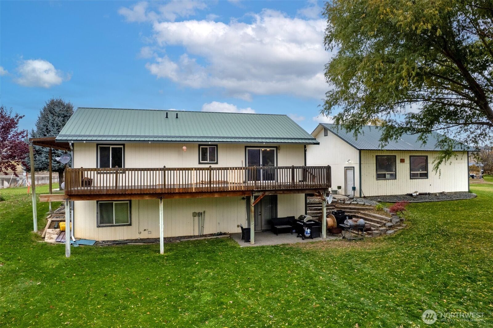 Property Photo: 1790 Old Hwy 97 WA 98840