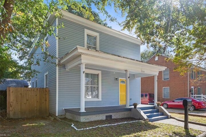 Property Photo:  314 Linden Ave  VA 23434 