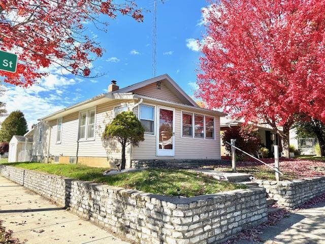 Property Photo: 4 NW 15th Street IN 47374