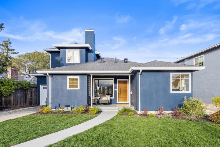 Property Photo: 1111 Hawthorne Drive CA 94402