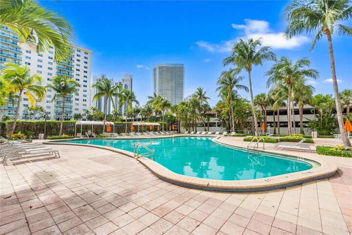 19370 Collins Ave 816  Sunny Isles Beach FL 33160 photo