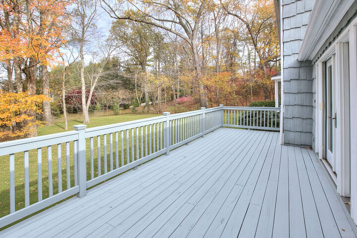 Property Photo:  26 Cob Drive  CT 06880 