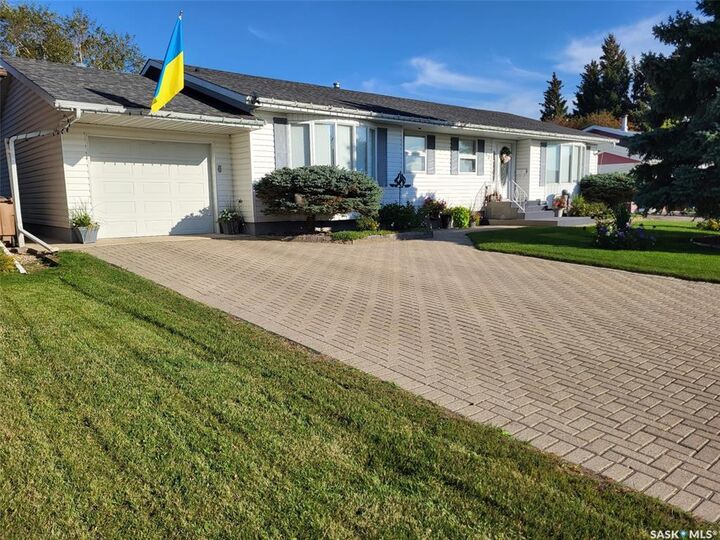 42 7th Street NE  Wadena SK S0A 4J0 photo