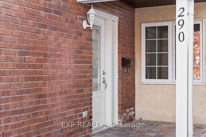 Property Photo:  290 Elderberry Terrace  ON K1E 1Z1 