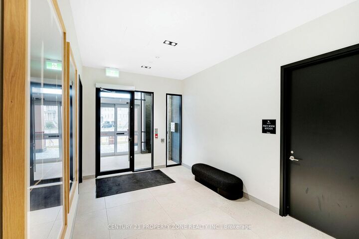 Photo de la propriété: 225 Malta Avenue 510 ON L6Y 4M5