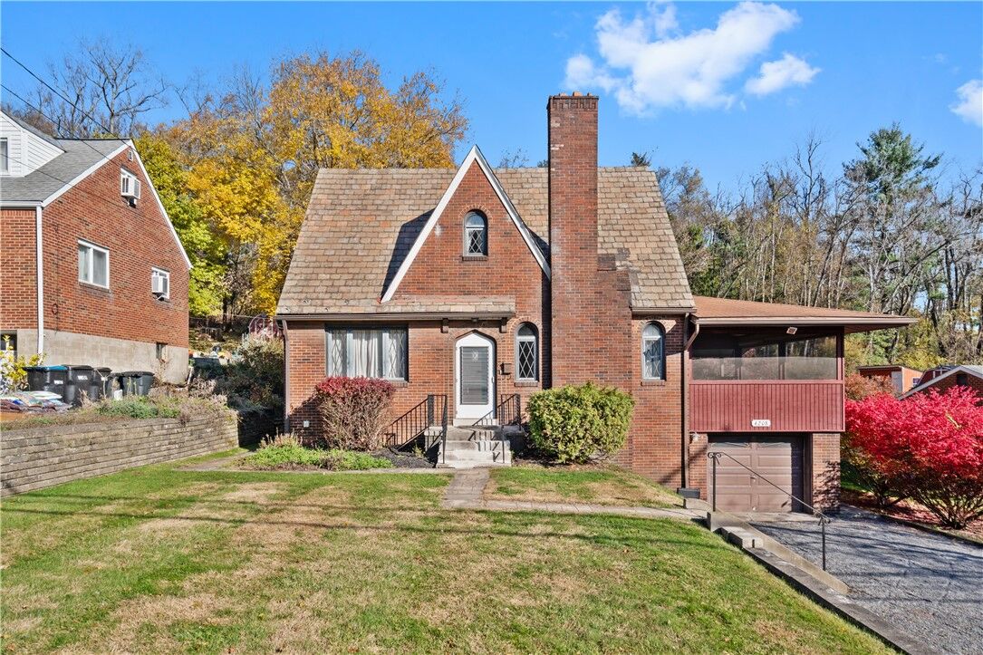 Property Photo: 4208 Mount Troy Rd PA 15214