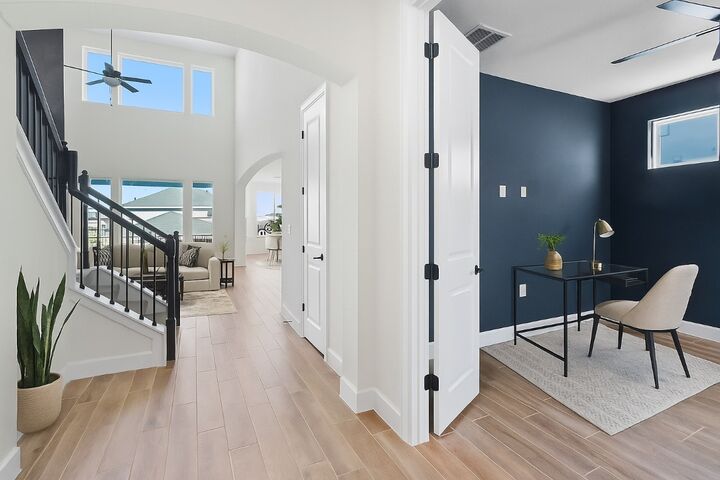 Property Photo:  604 Buena Onda Way  TX 78738 