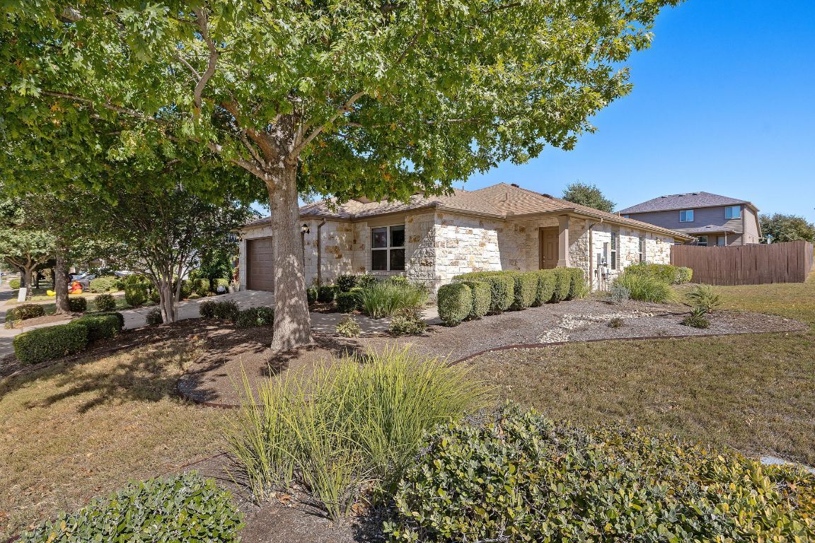 Property Photo:  227 Avalanche Avenue  TX 78626 