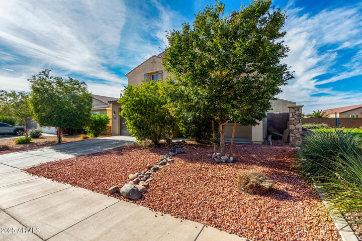 Property Photo: 37178 N El Morro Trail AZ 85140