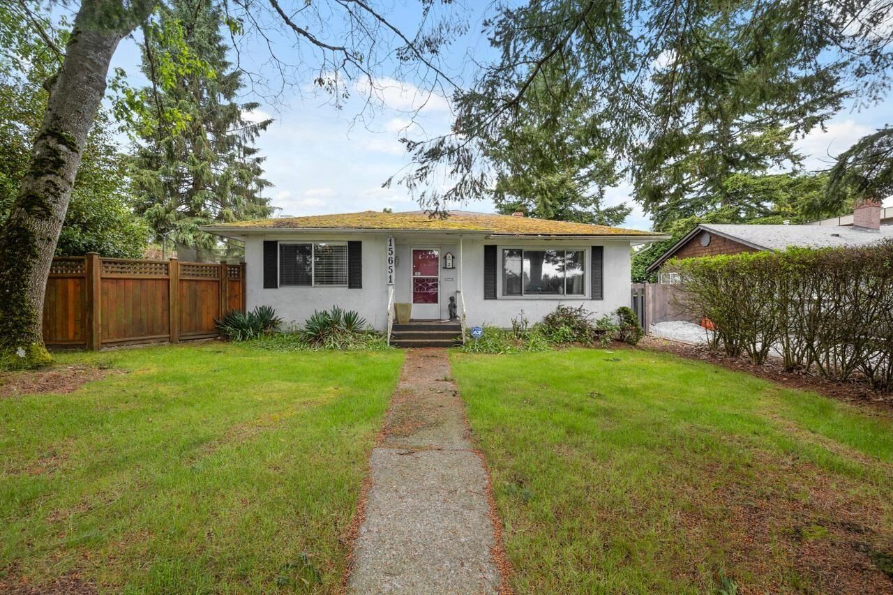 Property Photo: 15651 Thrift Avenue BC V4B 2M3