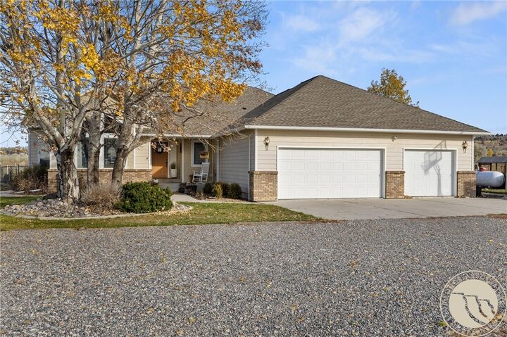 Property Photo:  2605 62nd Street W  MT 59106 