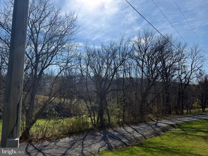 Property Photo: 275 Gap Road VA 22630