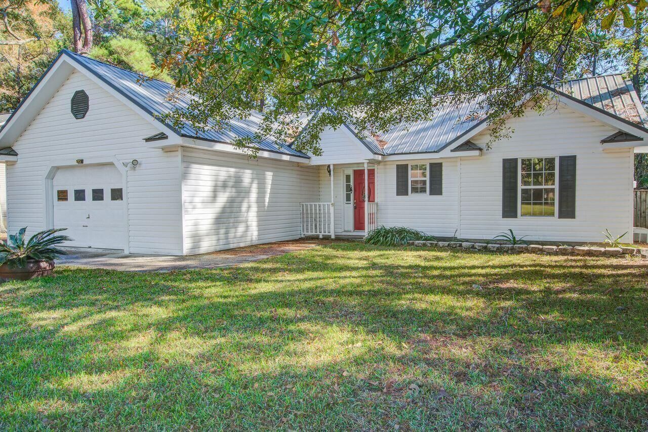 Property Photo: 129 Carol Drive SC 29445