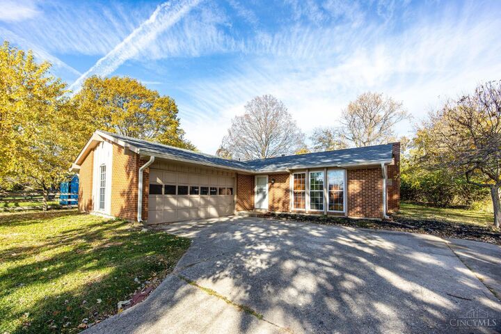 626 W Chestnut Street  Oxford OH 45056 photo