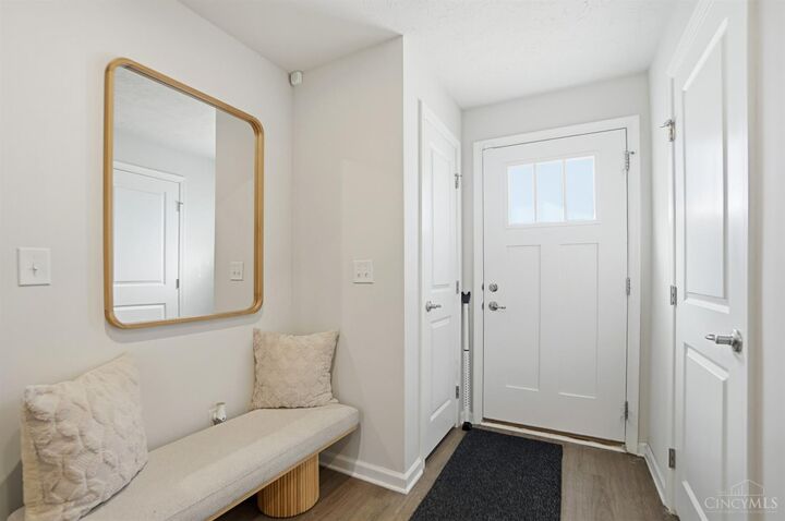 Property Photo: 42 Wentworth Lane OH 45236