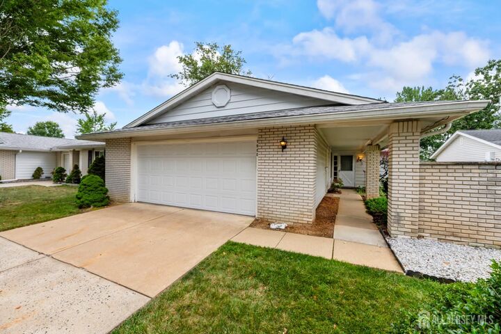 Property Photo: 166 Laurel Plaza 166C NJ 08831