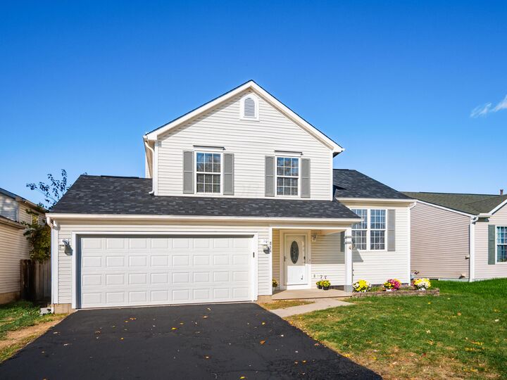 Property Photo:  864 Robmeyer Drive  OH 43207 