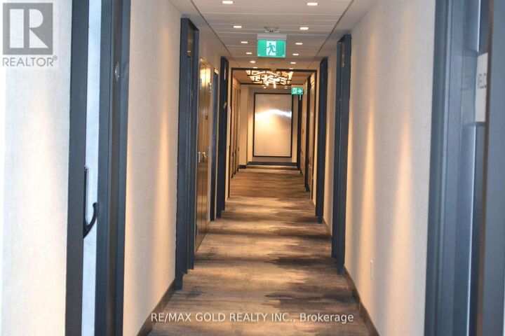 Property Photo: 3200 William Coltson Avenue 323 ON L6H 7W6