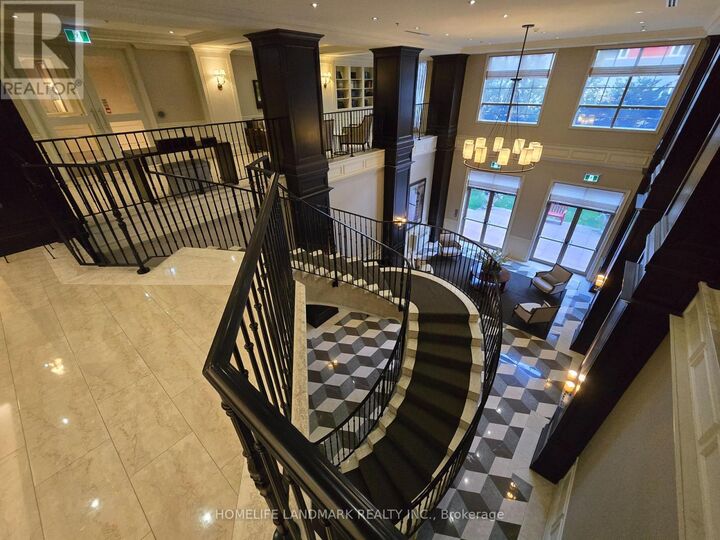 Property Photo:  21 Burkebrook Place 413  ON M4G 0A2 