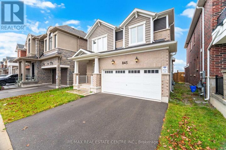 Property Photo:  845 Aspen Terrace  ON L9E 1S1 