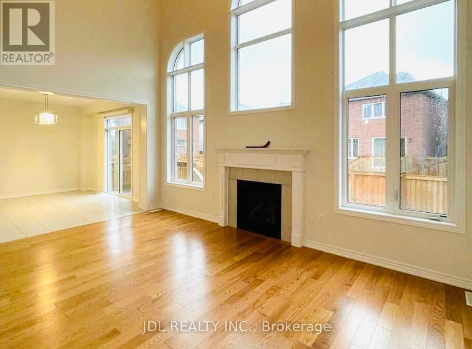 Property Photo:  10 Benn Avenue  ON L4P 0G8 