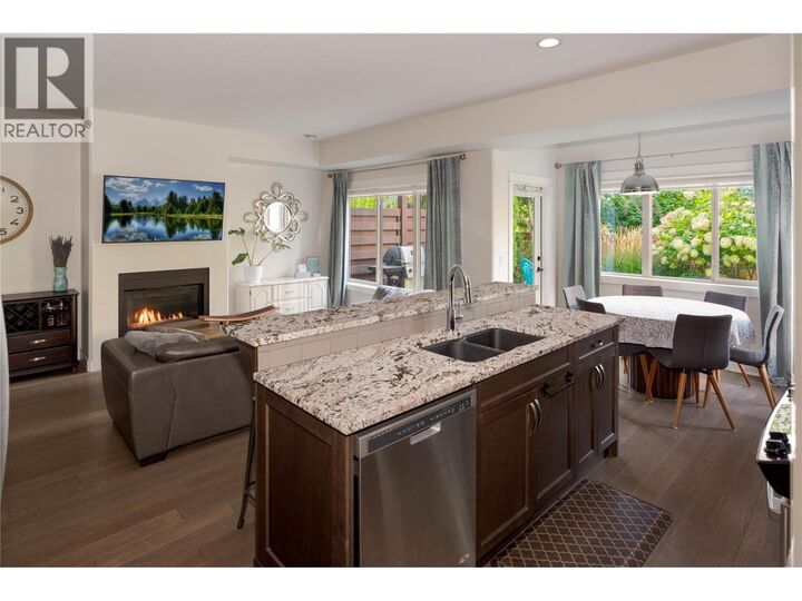 Property Photo: 3350 Woodsdale Road 703 BC V4V 2R7