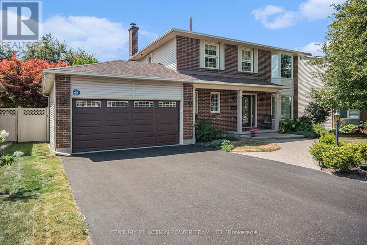 Photo de la propriété:  1358 Turner Crescent  ON K1E 2Y4 