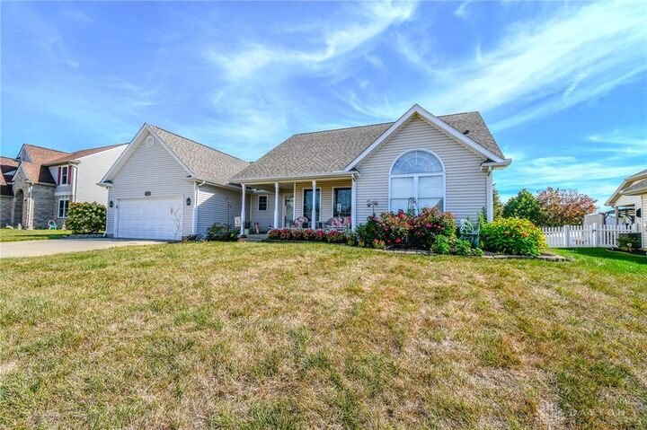 Property Photo: 1325 Kenton Way OH 45373