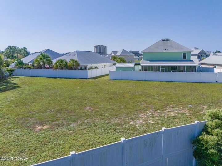 Property Photo: 215 Moonraker Circle FL 32407