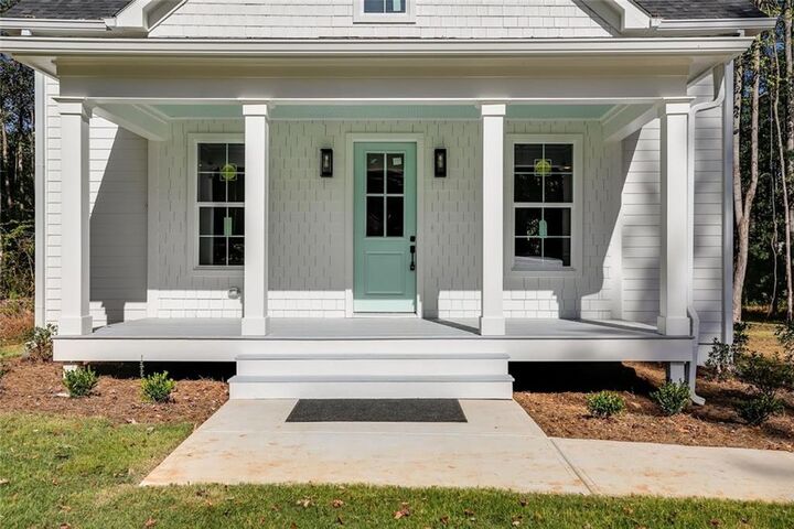 Property Photo:  473 West Avenue  GA 30108 