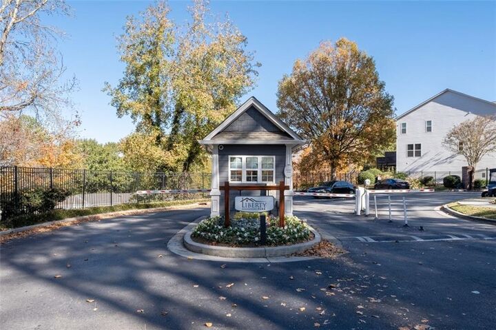 Property Photo: 3030 Liberty Way NW GA 30318