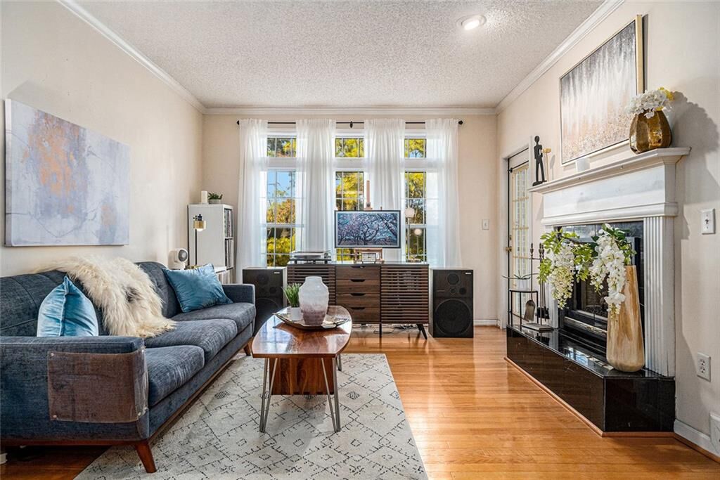 Property Photo: 220 Renaissance Parkway NE 1212 GA 30308