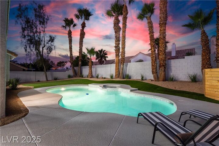 Property Photo: 2909 Ivory Reef Court NV 89117