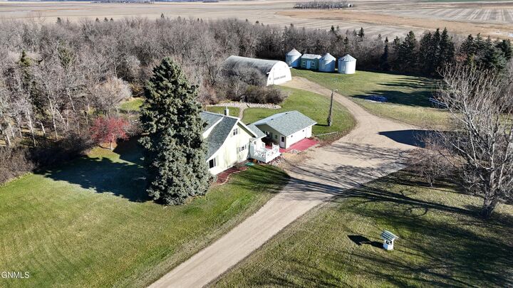 Property Photo:  774 Hwy 30  ND 58422 