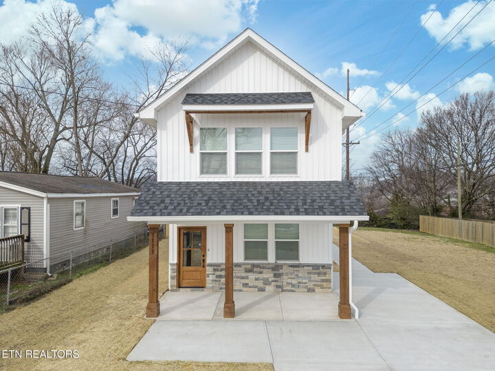 Property Photo:  1111 Virginia Ave  TN 37921 