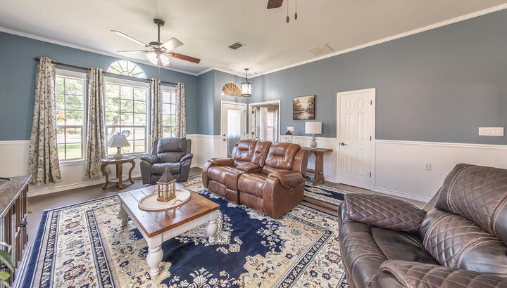 Property Photo: 501 N 8th Street TX 79382