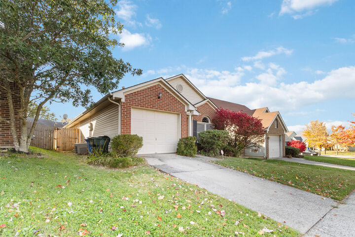 Property Photo: 1309 Red Stone Drive KY 40509