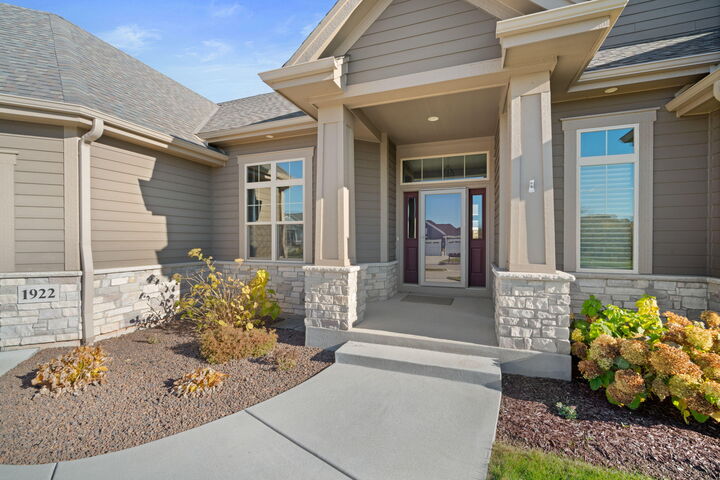 Property Photo: 1922 N Teton Trl WI 53024