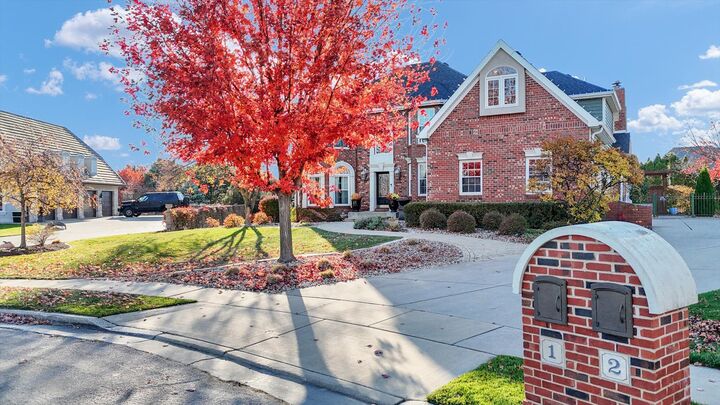 Property Photo:  1 Windsong Way  IL 61704 