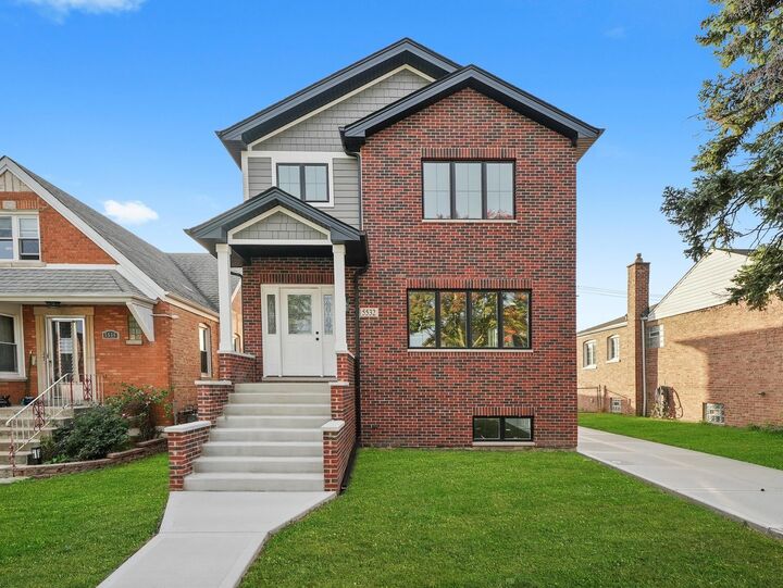 Property Photo:  5532 S Oak Park Avenue  IL 60638 