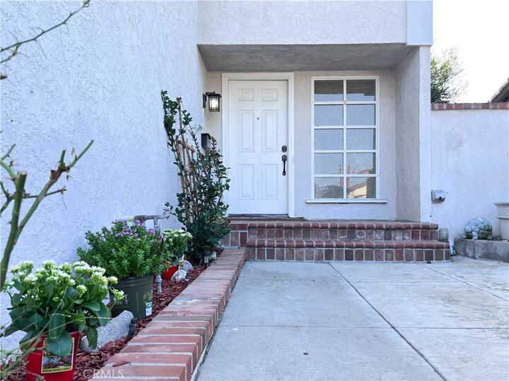 Property Photo: 8828 La Zana Court CA 92708