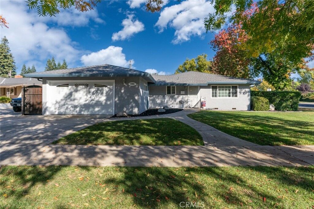 Property Photo:  1095 Robinson  CA 95340 