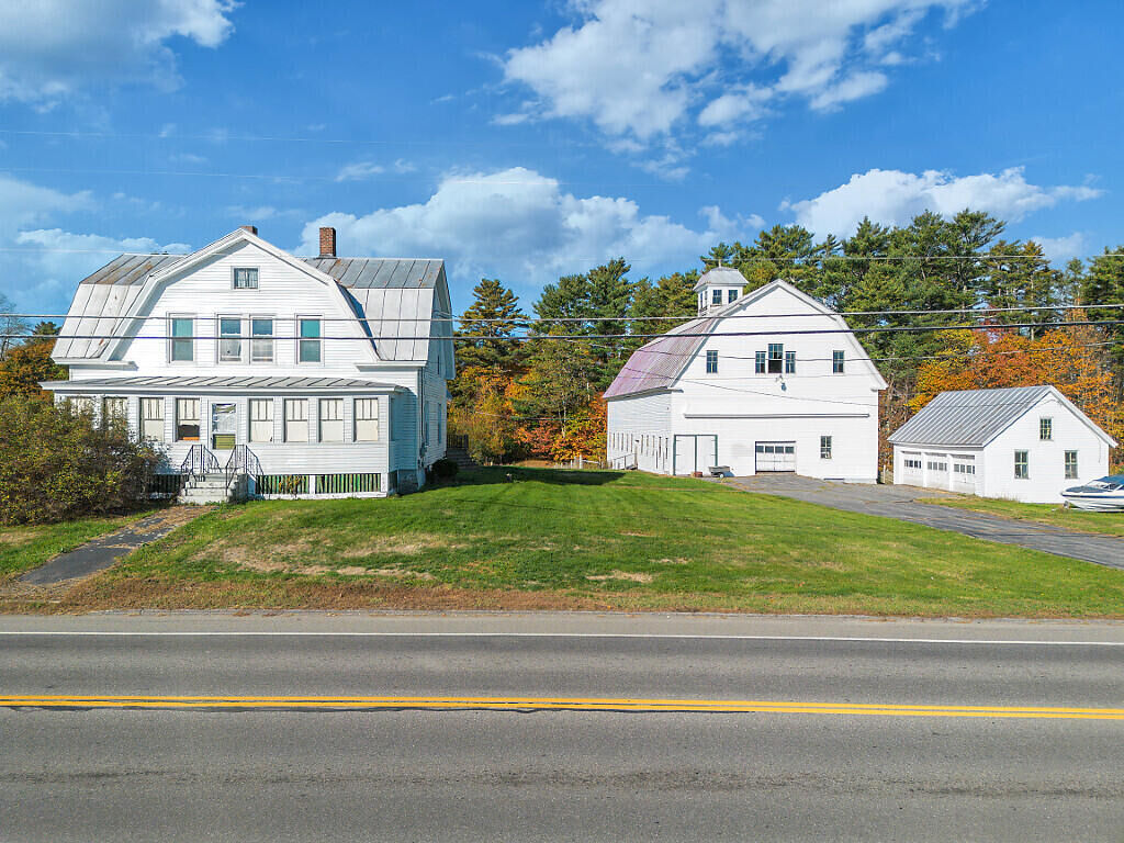 Property Photo: 10 Ridge Road ME 04363