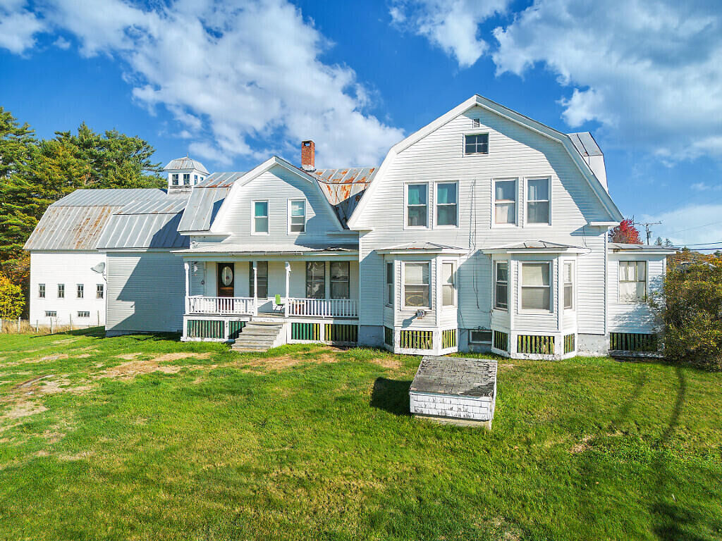 Property Photo:  10 Ridge Road  ME 04363 