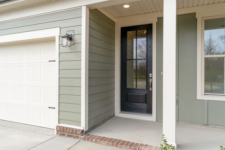 Property Photo:  1013 Riverview Run  TN 37115 