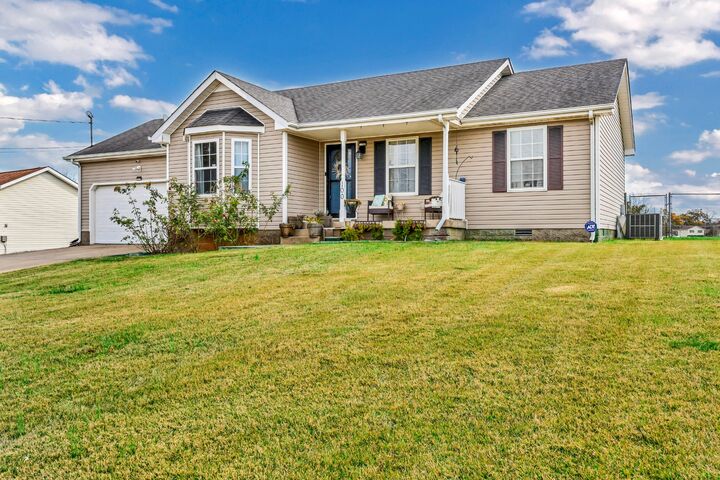 Property Photo: 100 Bowers Ct KY 42262